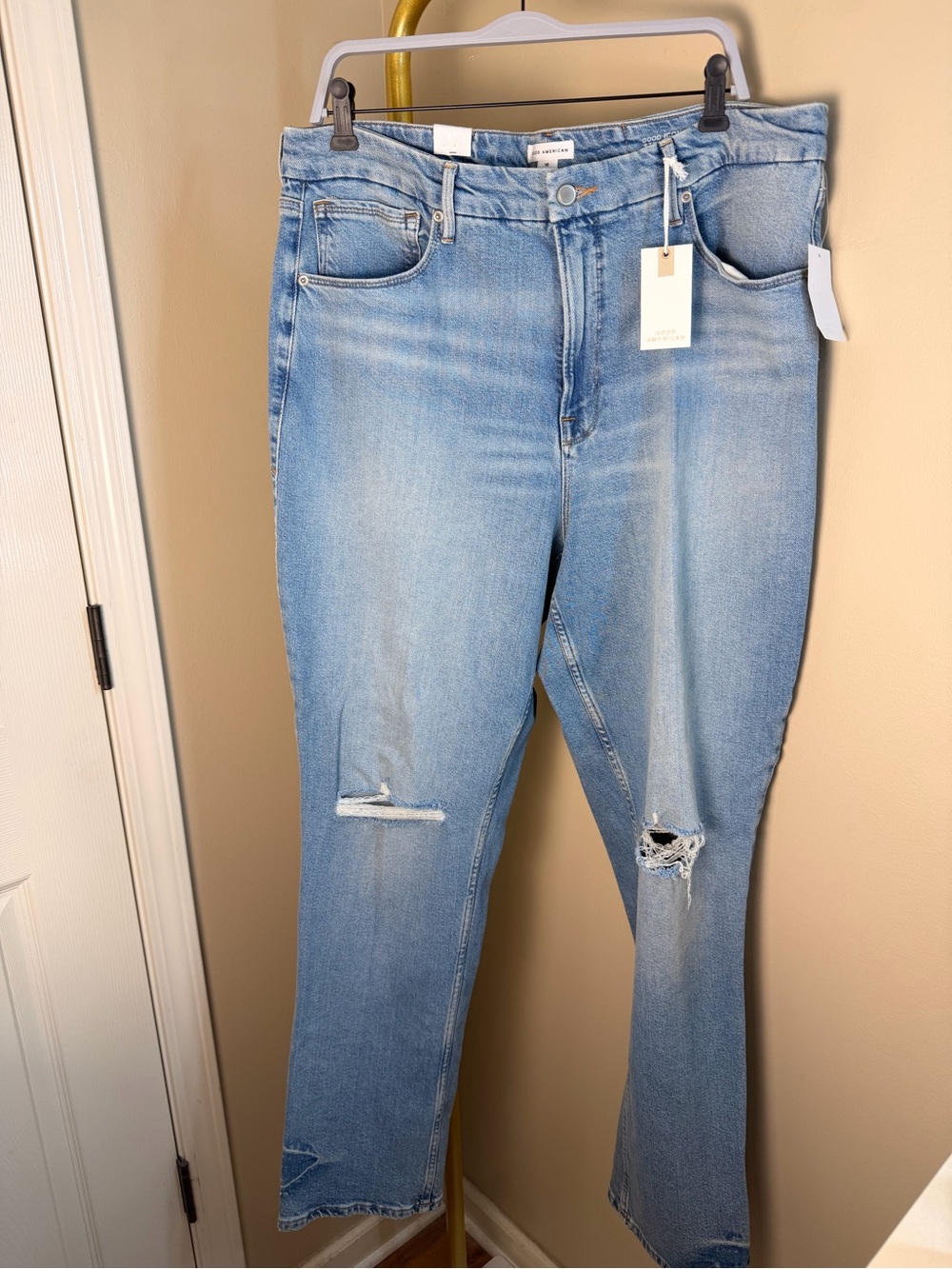 NWT Good American Good Icon Straight Jeans 👖✨